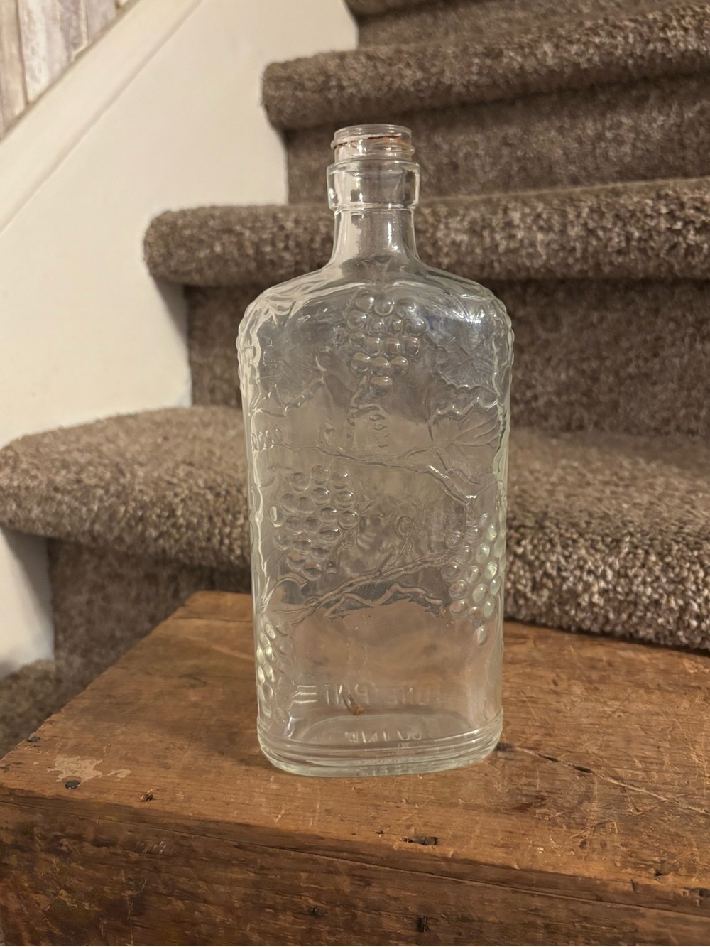 Embossed Grape Pattern Clear Glass Bottle